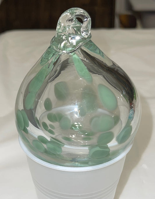 CLEAR/GREEN DOTS ORNAMENT